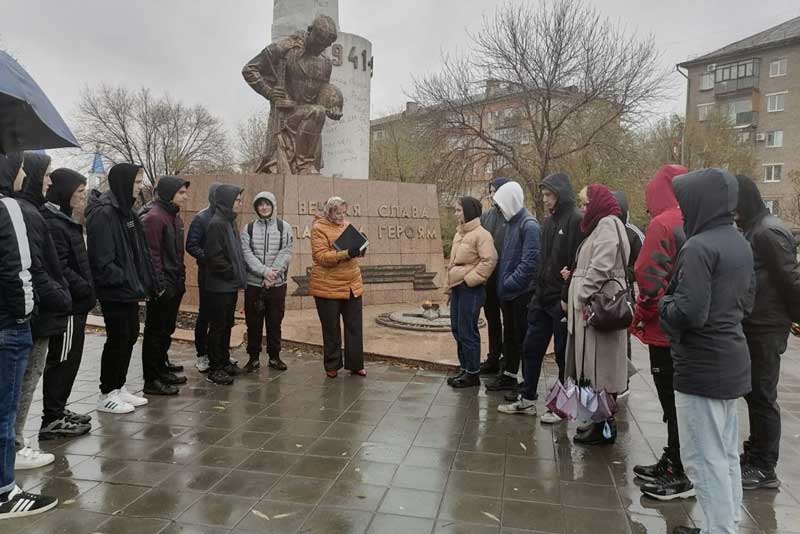 55 лет назад в Новотроицке открыли монумент «Вечно живым»