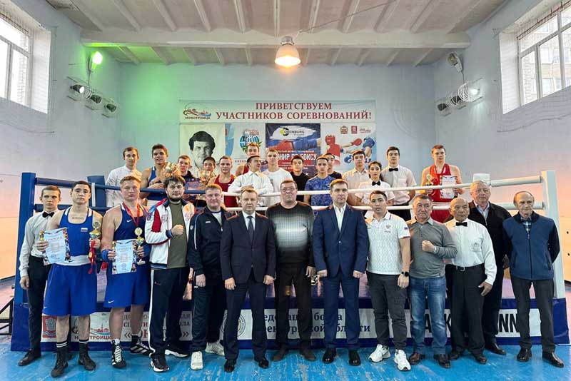 В Новотроицке состоялся турнир памяти именитого земляка Юрия Большакова