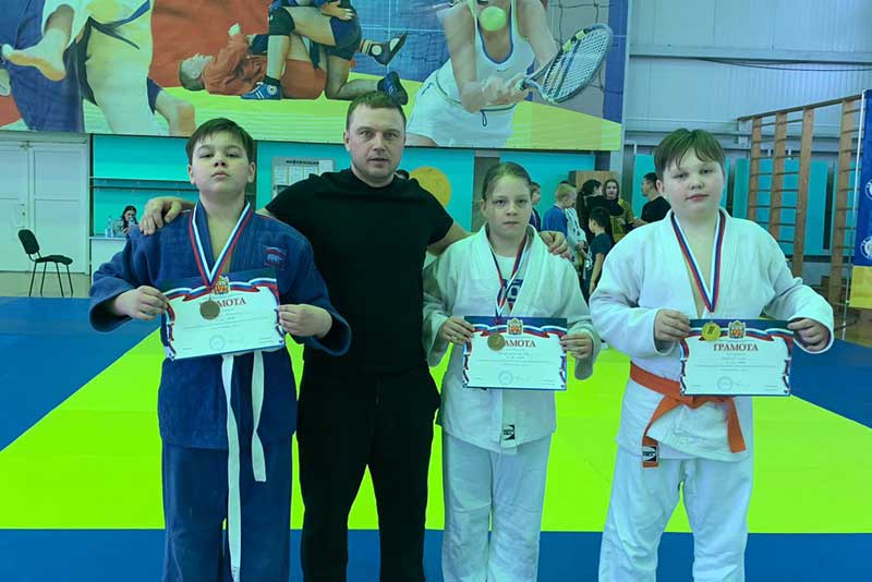 Юные борцы Новотроицка будут представлять Оренбуржье на турнире Приволжского федерального округа