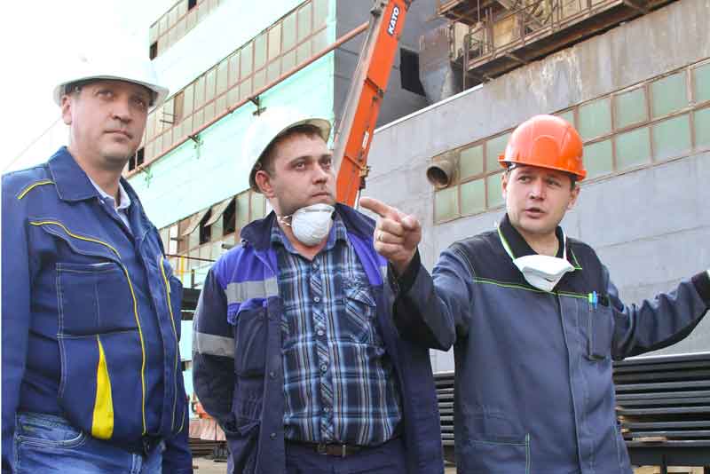 Более 15 миллионов рублей вкладывает НЗХС в установку нового электрофильтра (фото)