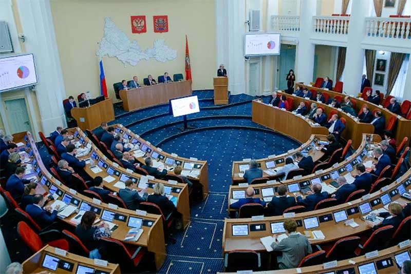 Оренбургские депутаты рассмотрят законопроект о запрете снюса
