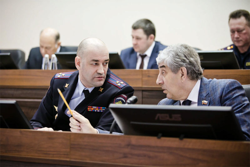 Депутаты Заксобрания на первом заседании заслушают отчет о работе полиции Оренбуржья