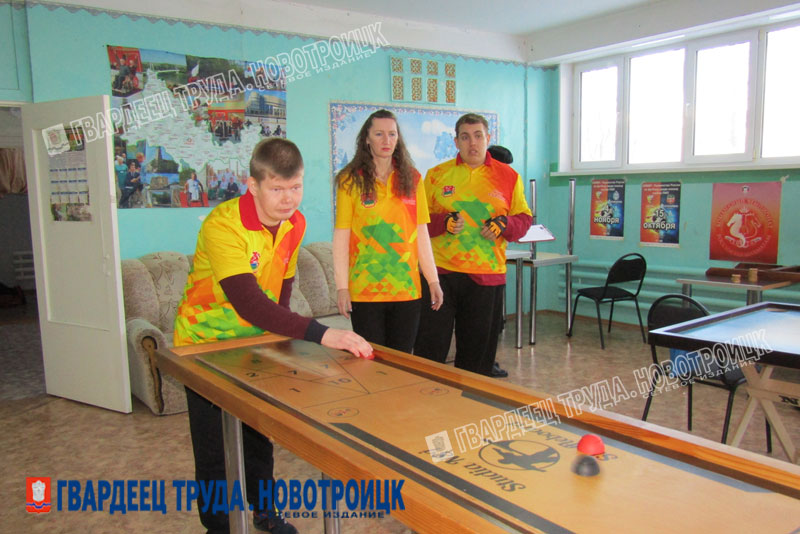 В Новотроицке проходит открытый турнир для особенных спортсменов