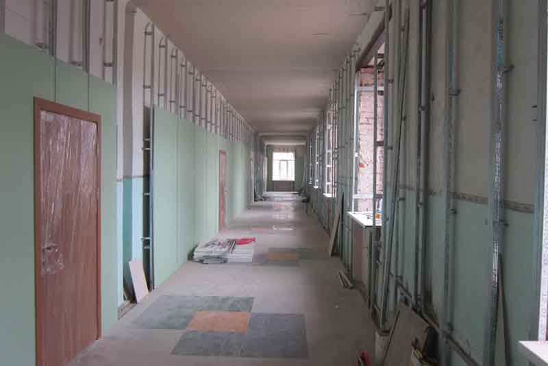 Реконструкция корпуса гимназии продолжается (фото)