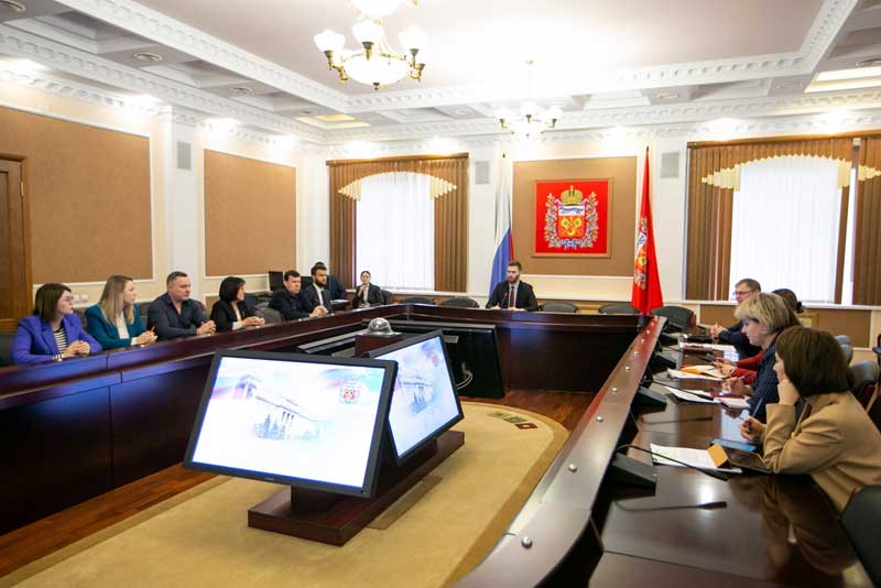 Господдержку на сумму 3,2 млрд рублей в 2023 году получат более 6 тысяч оренбургских предприятий, организаций и самозанятых 