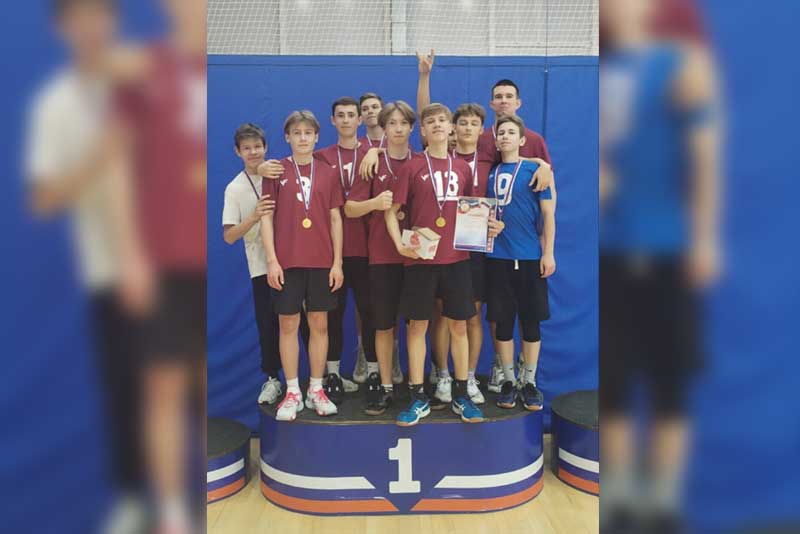 Новотроицкие волейболисты – победители межгородского турнира