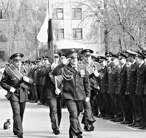 Марш в честь победителей