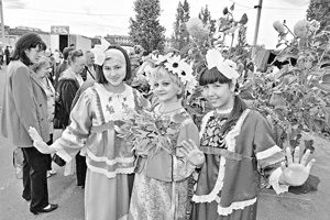 Осень золотая, щедрая!
