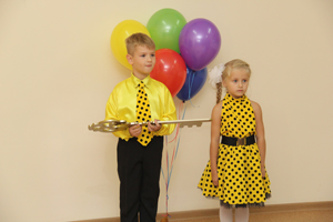 Под крышей дома детства