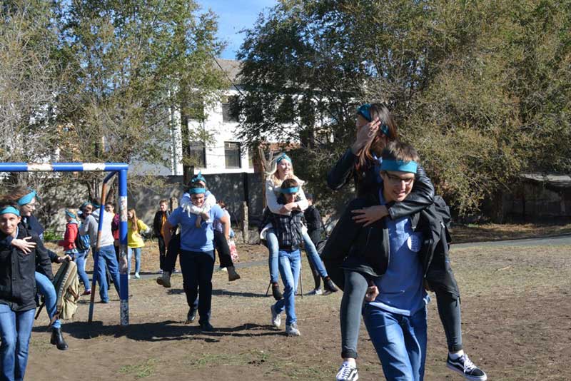 Первокурсники погрузились в студенческую жизнь (фото)