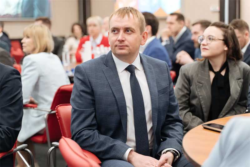 Антон Михин стал заместителем главы Новотроицка – руководителем аппарата