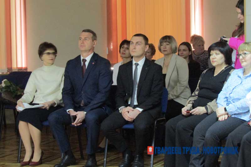 В Новотроицке определили победителей профессиональных конкурсов среди педагогов и воспитателей