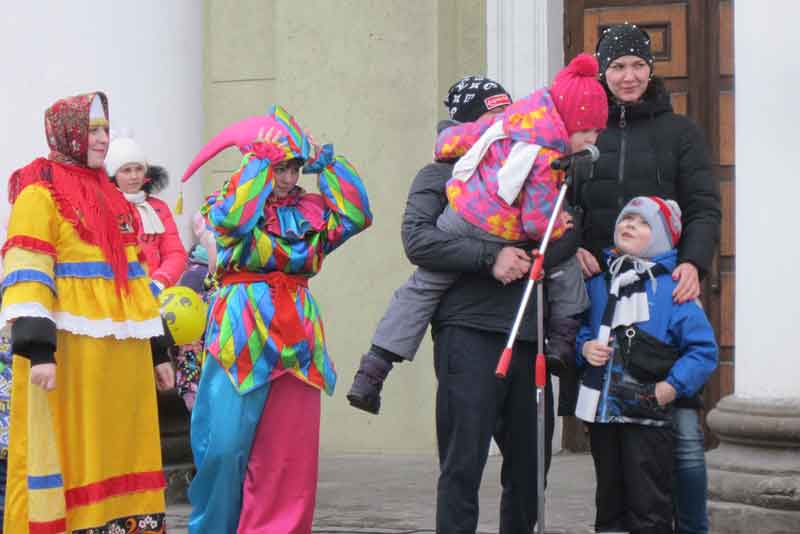 Новотройчане проводили зиму (фото)