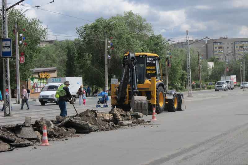 Ремонт дорог в самом разгаре