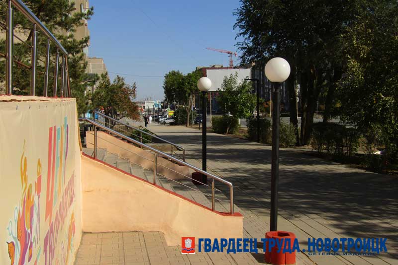 В Новотроицке близится к завершению благоустройство двух общественных территорий