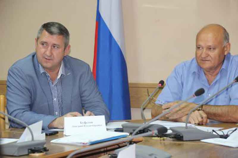 Общественники хотят знать...