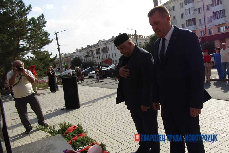 В Новотроицке открыли избирательный участок № 874 имени земляка, Героя России Константина Ситкина