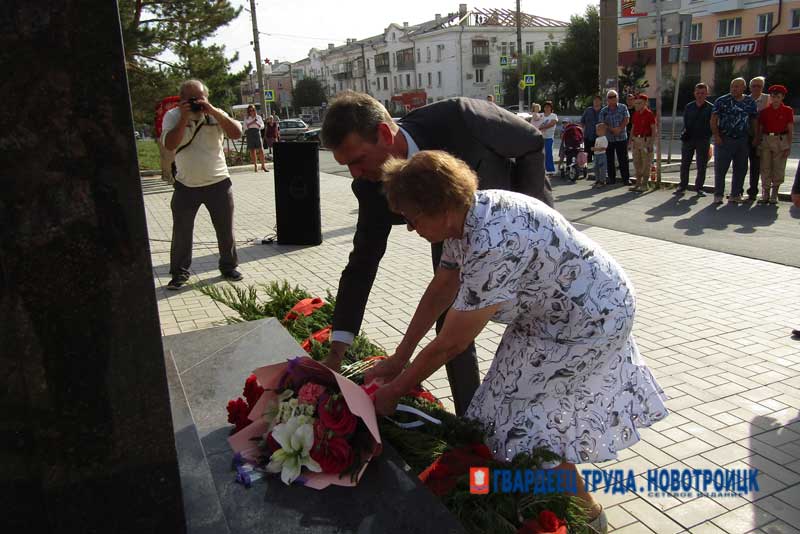 В Новотроицке открыли избирательный участок № 874 имени земляка, Героя России Константина Ситкина