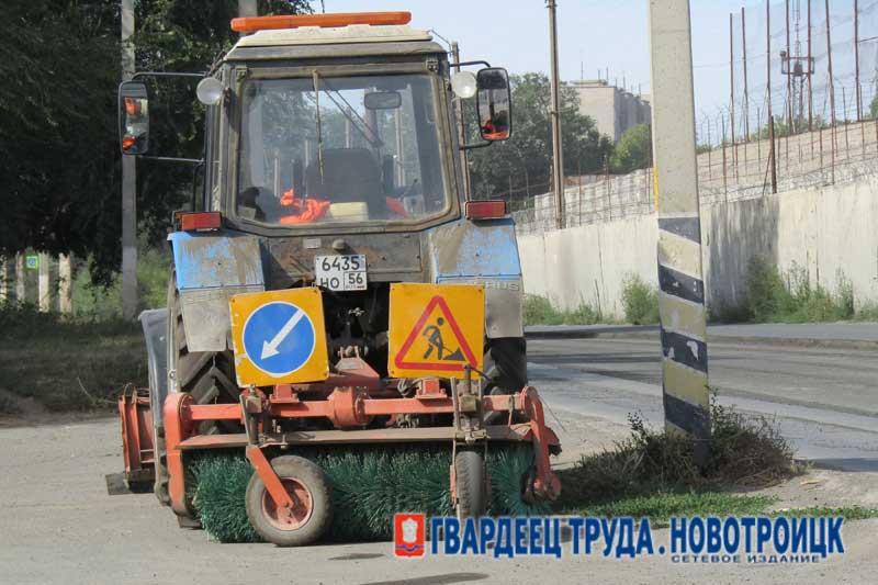 В Новотроицке стартовал ремонт сразу двух участков дорог