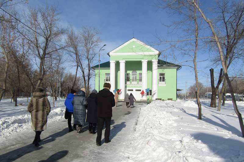 В поселке Новорудный Новотроицка открыли обновленный  Дом культуры