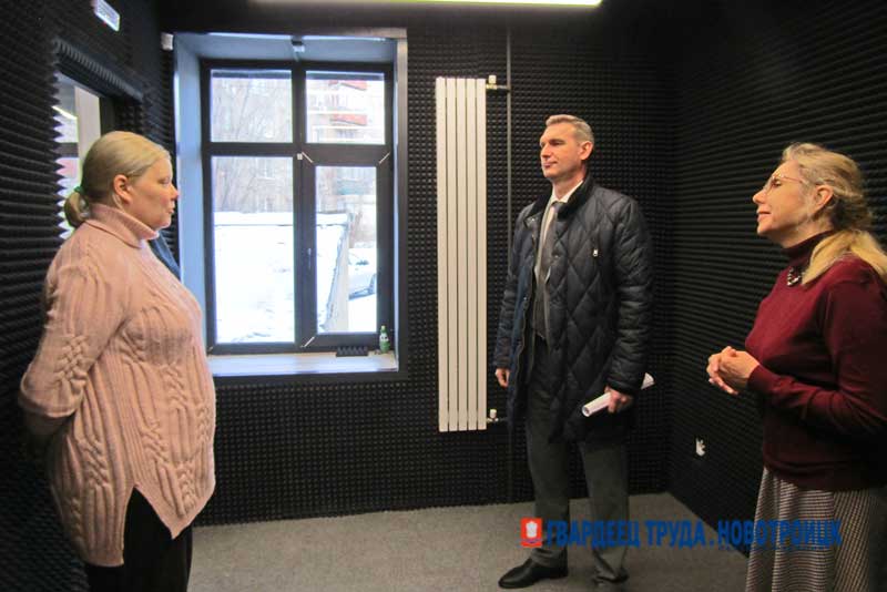 В  Новотроицке стартовал второй этап работ по модернизации Центральной детской библиотеки