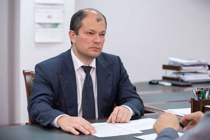 Генеральный директор УК «Уральская Сталь» Д.Г.Сафин поздравил новотройчан с Первомаем