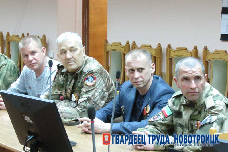 Новотройчане - участники СВО - могут реализовать себя в бизнесе, заключив социальный контракт