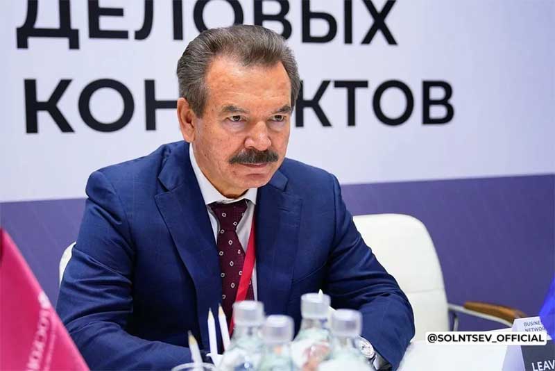 На площадке Петербургского Международного экономического форума Евгений Солнцев провёл ряд встреч с инвесторами