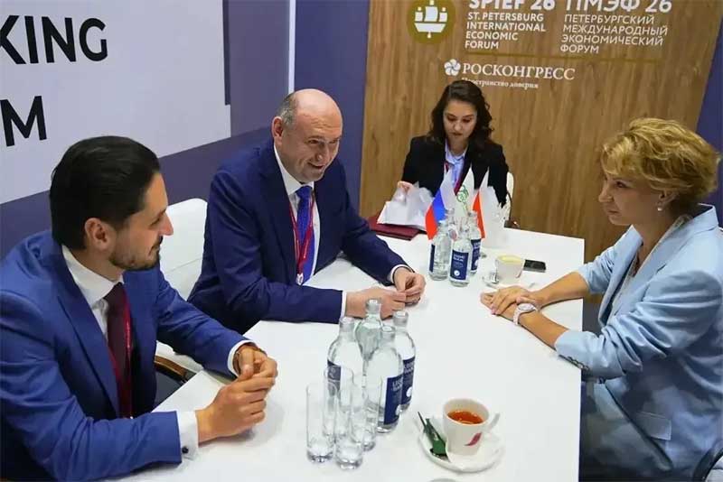 Сразу три крупных российских банка расширяют сотрудничество с Оренбуржьем в рамках Петербургского Международного экономического форума