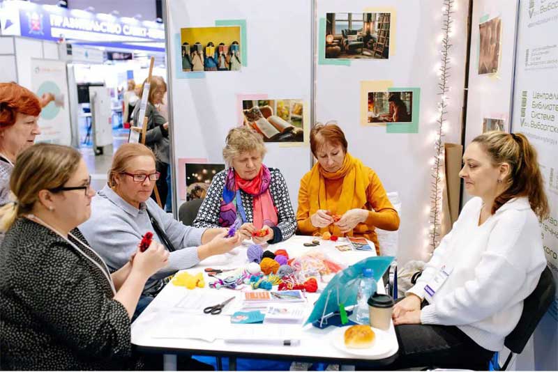 Начальник КЦСОН Новотроицка Людмила Гладкова в составе оренбургской делегации участвовала в работе  Международного форума «Старшее поколение»