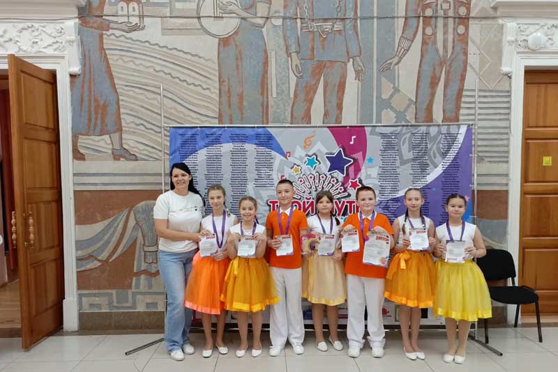 Артисты новотроицкого  продюсерского центра «Нота» успешно  выступили на зональном фестивале «Твой путь»