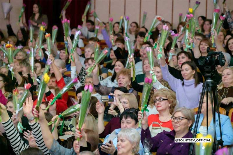 В областном центре чествовали победителей премии «Женщина Оренбуржья»