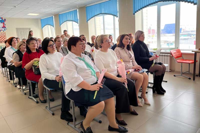 Олег Димов с рабочим визитом посетил Сакмарский район