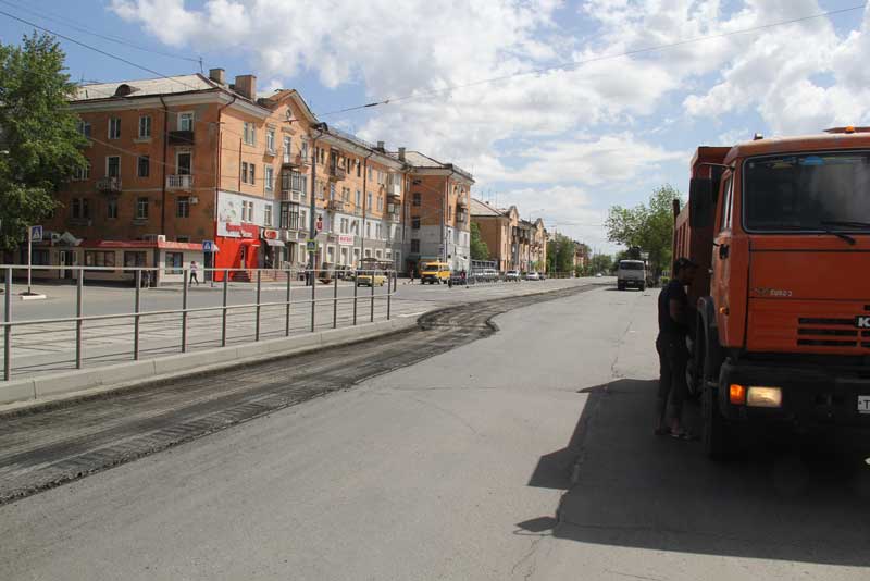 На Советской продолжается капитальный ремонт дорожного полотна