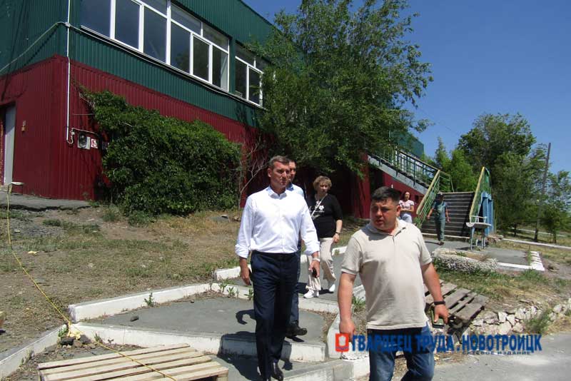 В новотроицком загородном детском оздоровительном лагере «Чайка» завершается ремонт