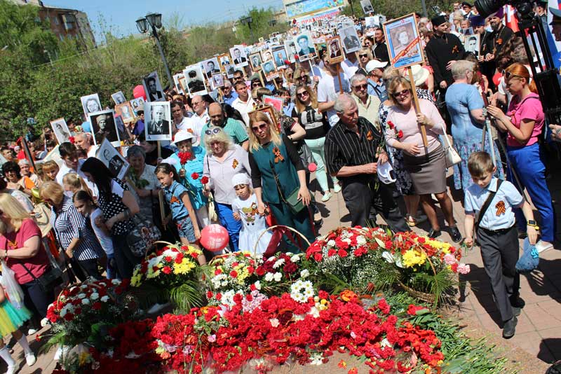 Рядом с «Бессмертным полком» пройдет «Колонна памяти»