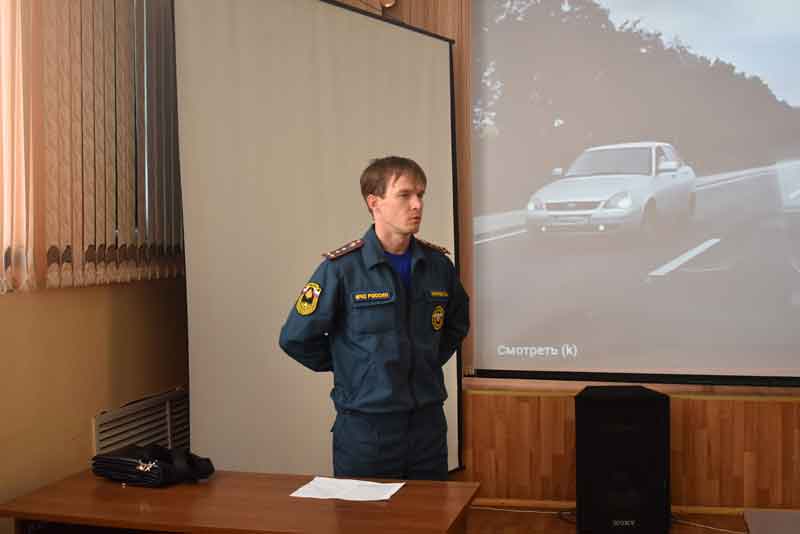 Студенческий лагерь: день за днем