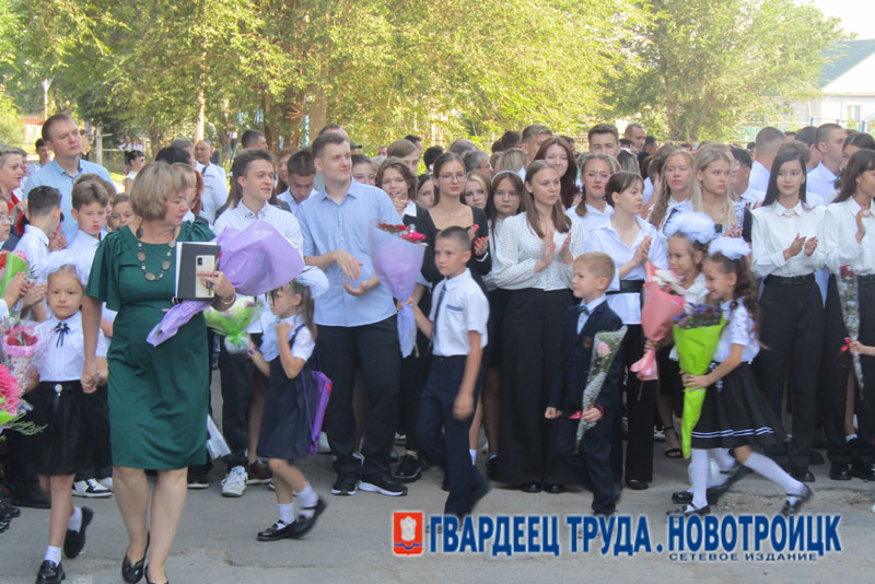 В Оренбуржье торжественные линейки в школах пройдут 2 сентября