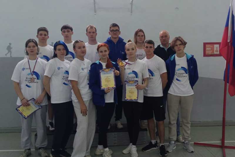 В Новотроицке прошел студенческий фестиваль «Готов к труду и обороне»