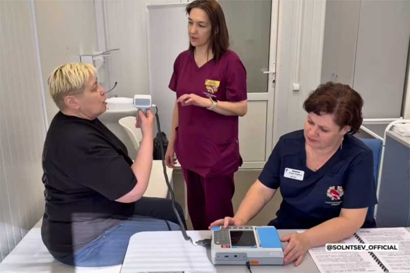 В Оренбурге в рамках нацпроекта «Продолжительная и активная жизнь» открыли новую модульную поликлинику