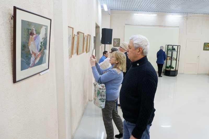 Как нарисовать сказку…  нитками? Художница Валентина Титова знает секрет ( 0+)     