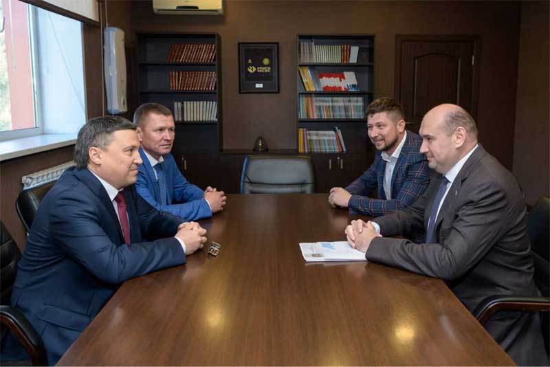 Врио губернатора области Евгений Солнцев отметил необходимость незамедлительного ремонта стационара городской больницы Медногорска
