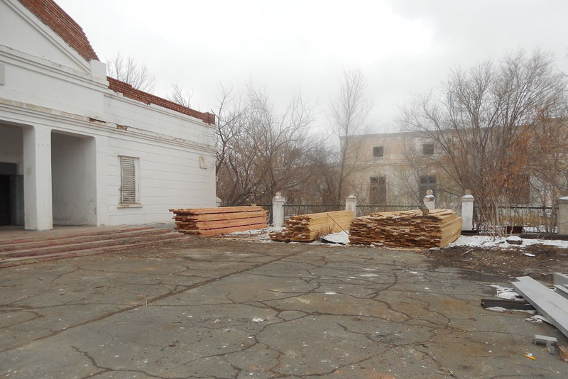 В этом году в рамках социально-экономического партнерства с ООО «АККЕРМАНН ЦЕМЕНТ» капитально отремонтируют кровлю клуба посёлка Аккермановка