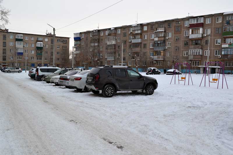 «Как мы вместе обустраивали двор» 