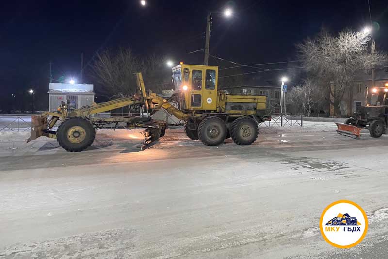 Снег с улиц и площадей города вывозится на специально отведенные площадки