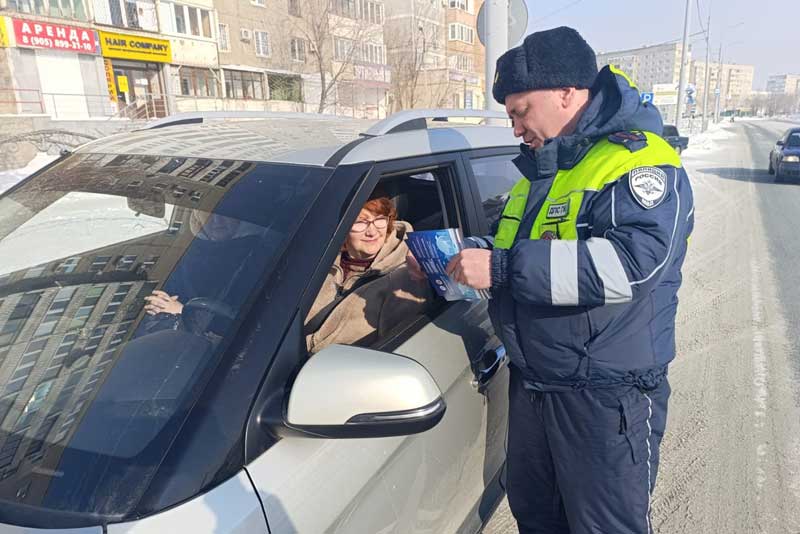 В соседних городах   Новотроицке и Орске  прошли   рейды “Автокресло- детям”