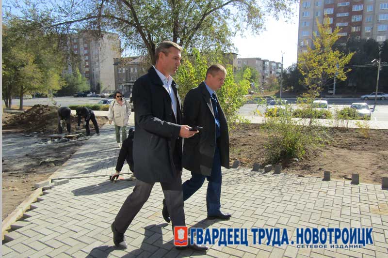 Прокуратура Новотроицка взяла на контроль работы по благоустройству каскада аллей на улице Советской