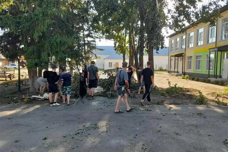 В Бузулукском районе продолжается ликвидация последствий урагана