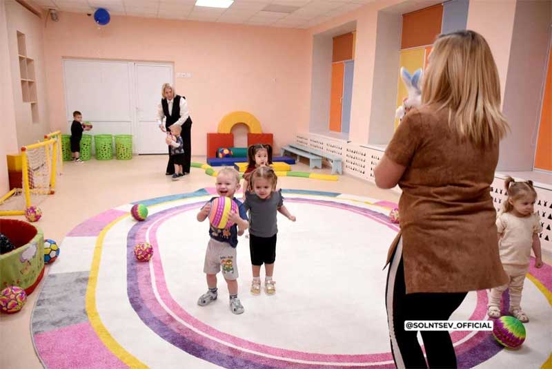 В первый после праздников рабочий день в Оренбурге состоялось сразу два новоселья