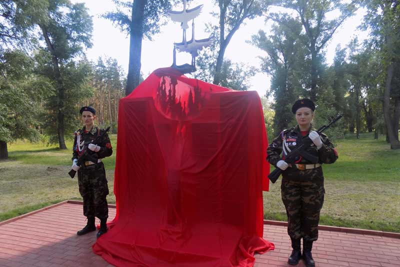 Пока не захоронен последний солдат… (фото)